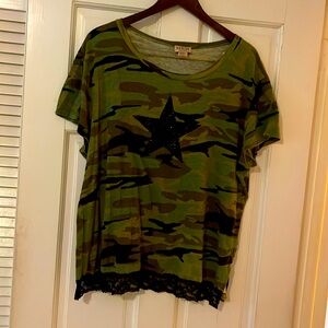 Camouflage T shirt with black glitter star